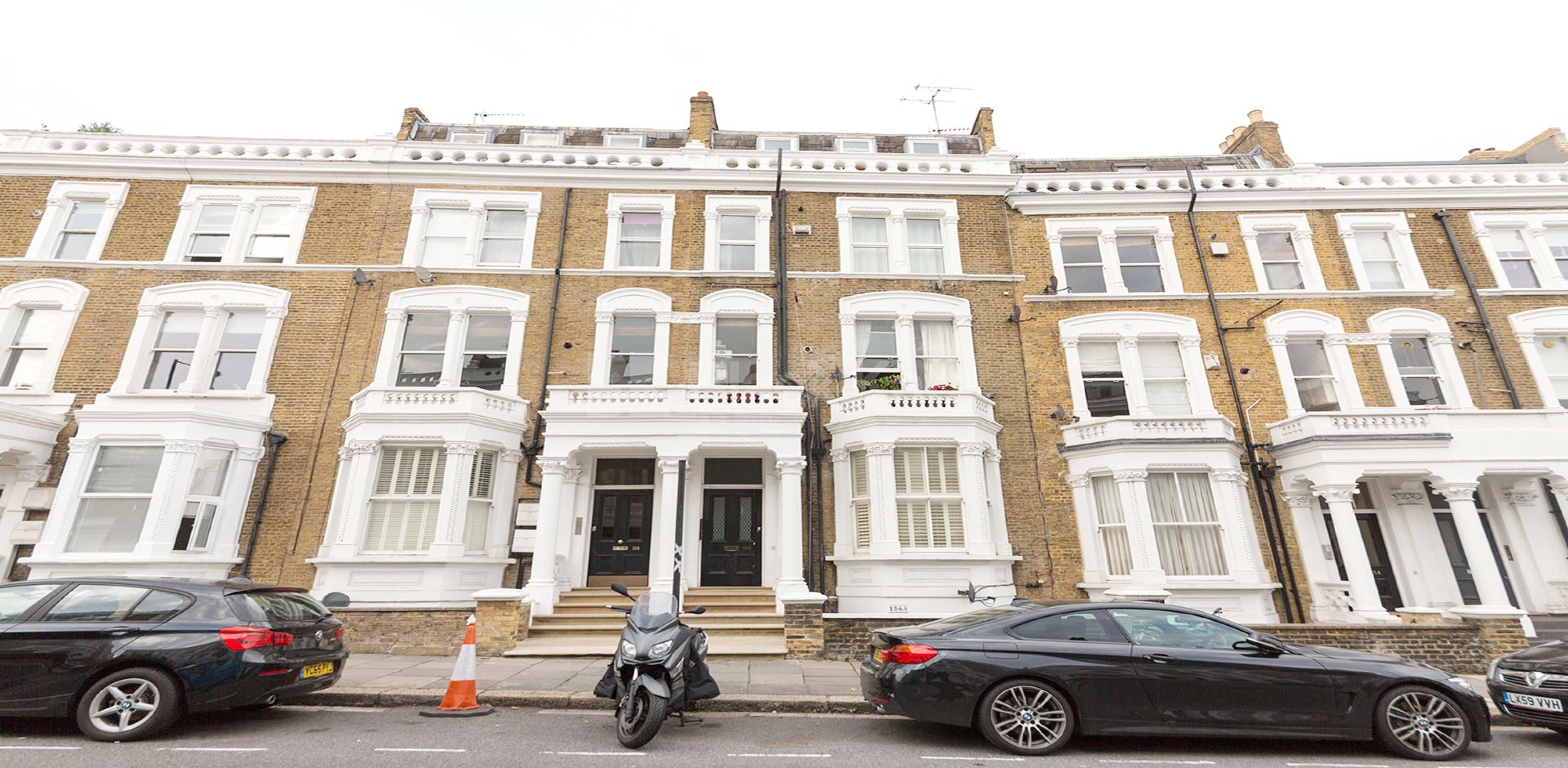 			1 Bedroom, 1 bath, 1 reception Flat			 Sinclair Road, SHEPHERDS BUSH W14